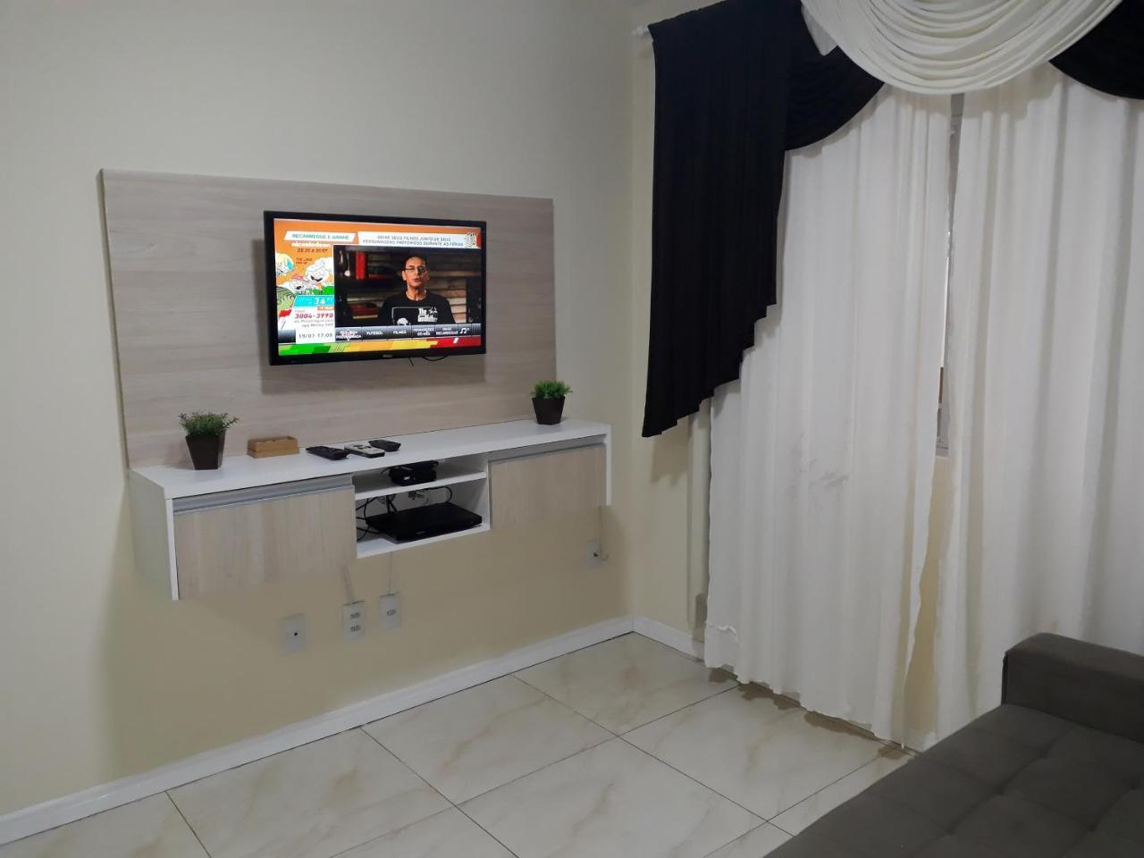 Otimo Apto. 180 Metros Da Praia Balneário Camboriú エクステリア 写真