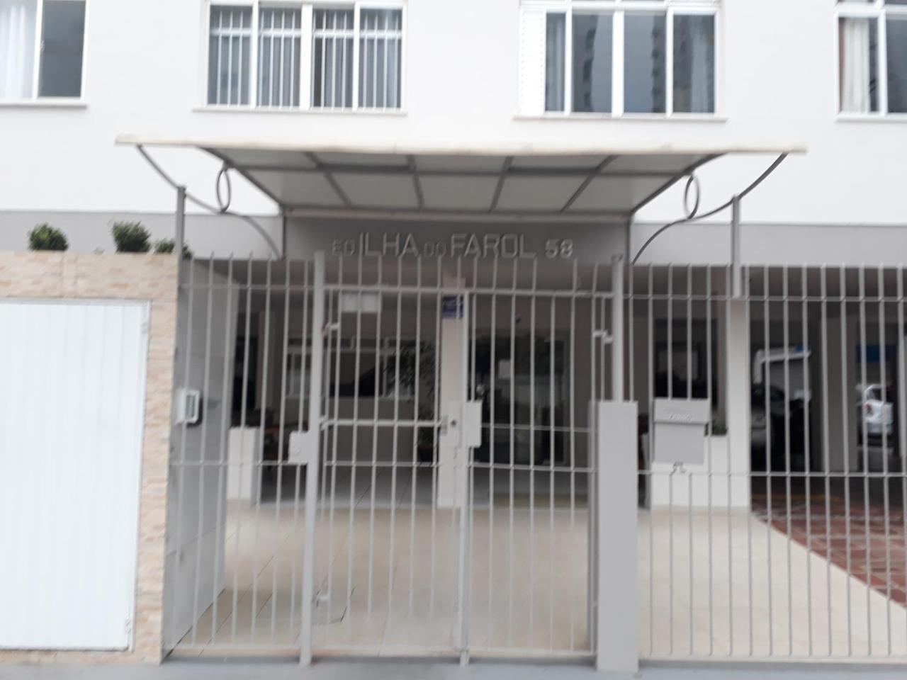 Otimo Apto. 180 Metros Da Praia Balneário Camboriú エクステリア 写真